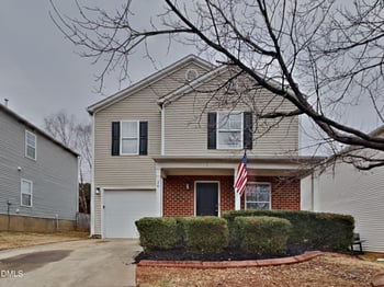 26 Streamwood Way, Clayton, NC 27527