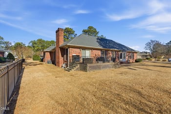 26 Strickland Ln, Lillington, NC 27546