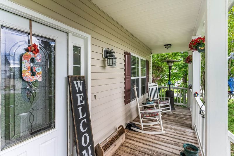 26 Trailing Oak Trl, Clayton, NC 27527