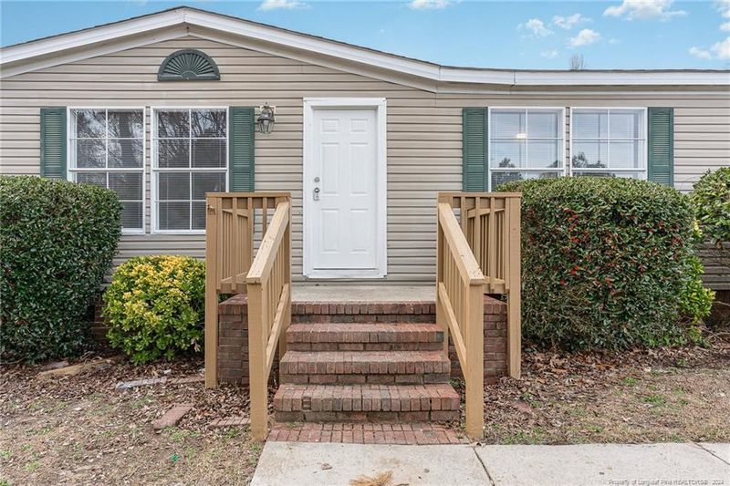 26 Tulip Tree Cir, Sanford, NC 27332