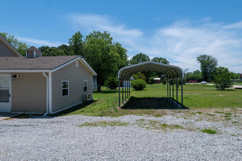 26 Weatherspoon Ln, Smithfield, NC 27577