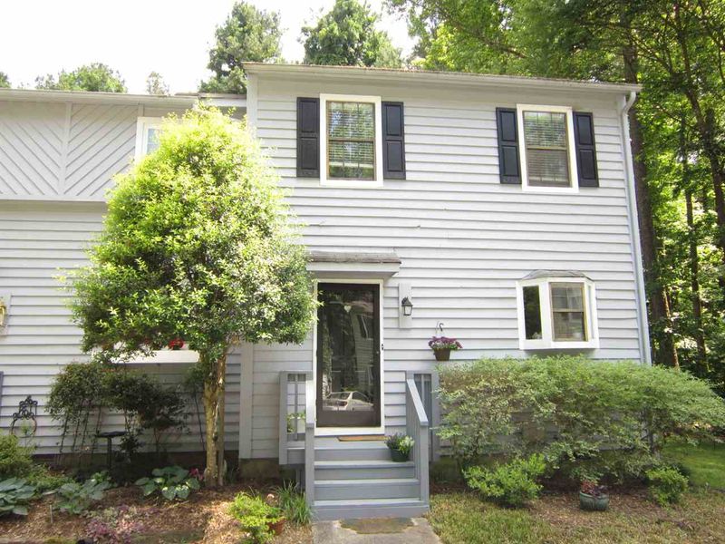 26 Willow Bridge Dr, Durham, NC 27707