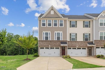 260 Amber Acorn Ave, Raleigh, NC 27603