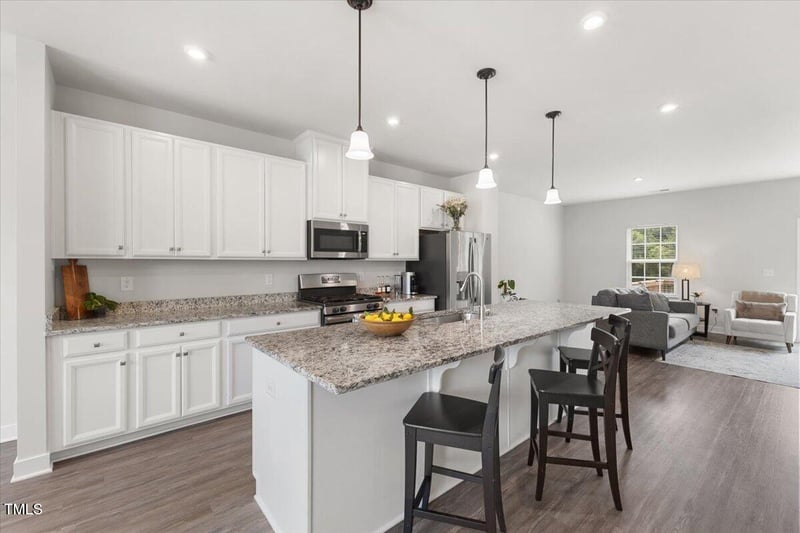 260 Amber Acorn Ave, Raleigh, NC 27603