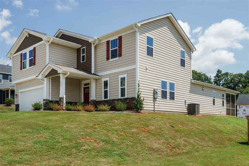 260 Congaree Dr, Holly Springs, NC 27540