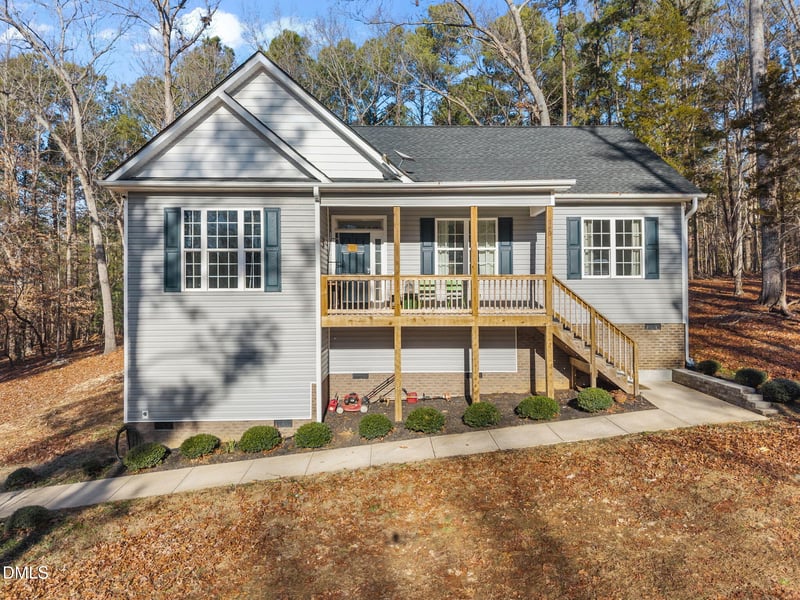 260 Dauphine St, Fuquay Varina, NC 27526