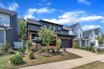 260 Dry Canyon Dr, Wendell, NC 27591