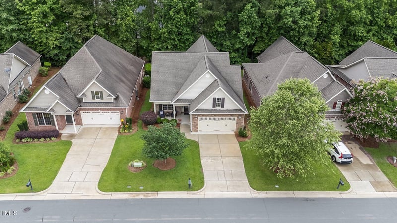 260 Easy Wind Ln, Garner, NC 27529