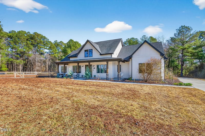 260 Freedom Rd, Smithfield, NC 27577