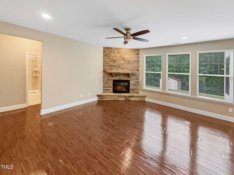 260 Long View Dr, Franklinton, NC 27525