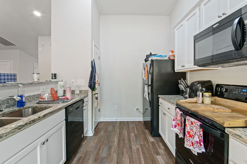 260 Rustling Way, Zebulon, NC 27597