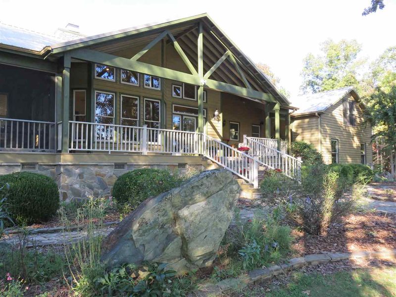 260 Sky Ln, Pittsboro, NC 27312