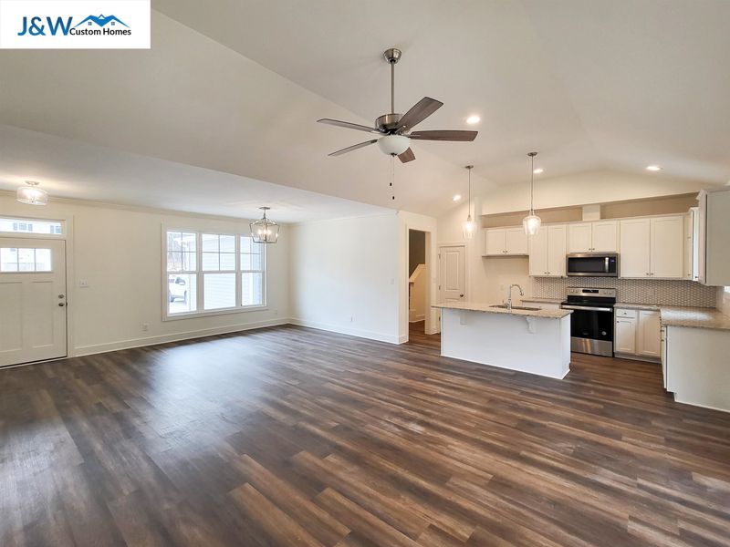 260 Sorrel Dr, Franklinton, NC 27525