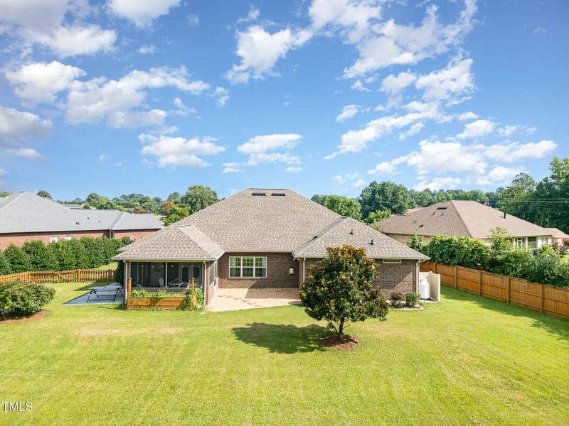 260 Talmadge Farm Dr, Archer Lodge, NC 27527