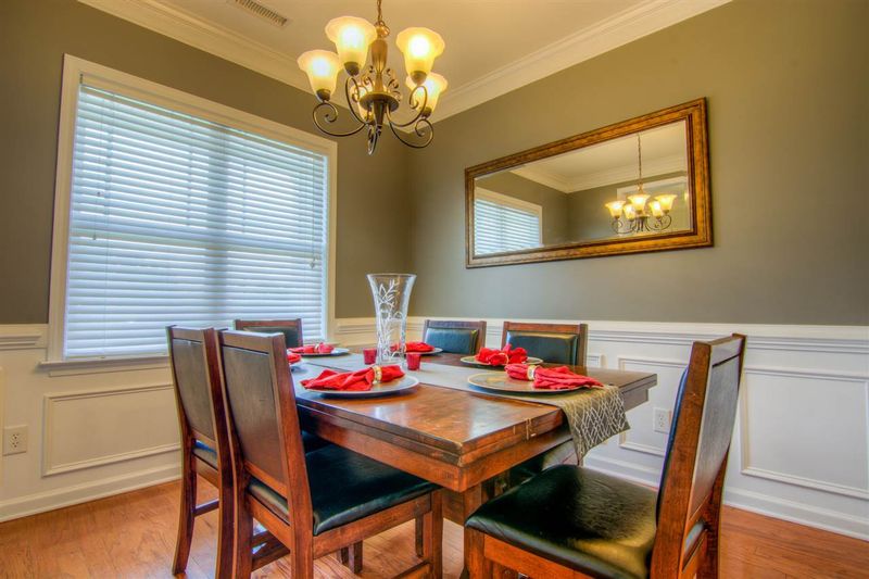 260 Willowbrook Cir, Clayton, NC 27527