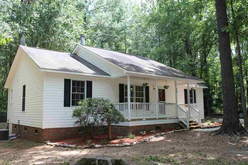 260 Wyndfall Ln, Clayton, NC 27527