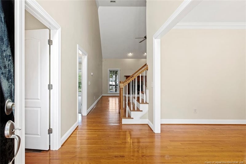 2600 Buckingham Dr, Sanford, NC 27330