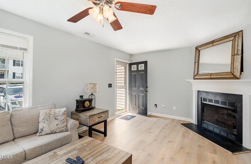 2600 Dwight Pl, Raleigh, NC 27610