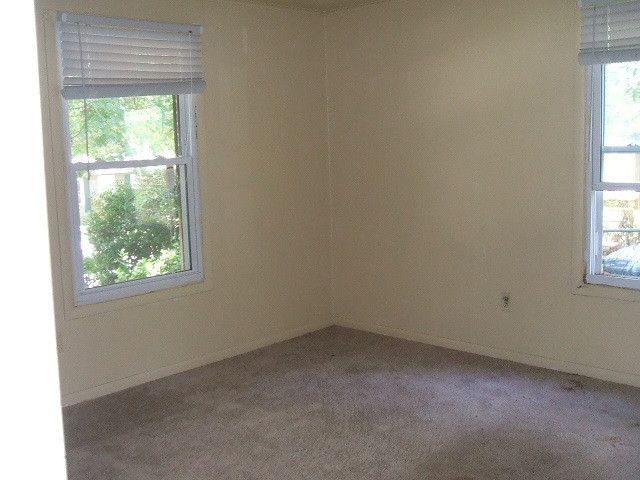 2600 Glenbrook Dr, Durham, NC 27704