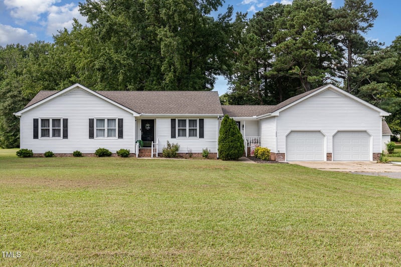 2600 Jack Rd, Clayton, NC 27520