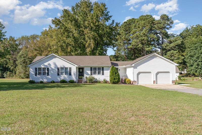 2600 Jack Rd, Clayton, NC 27520