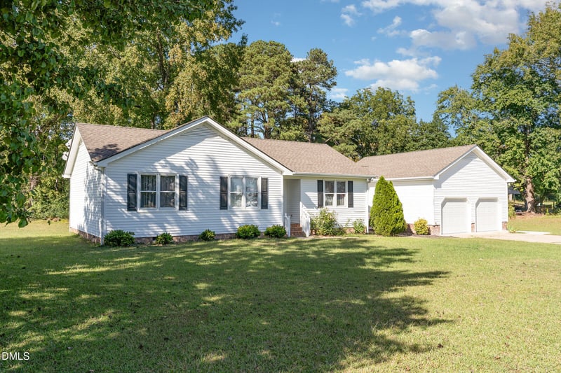 2600 Jack Rd, Clayton, NC 27520