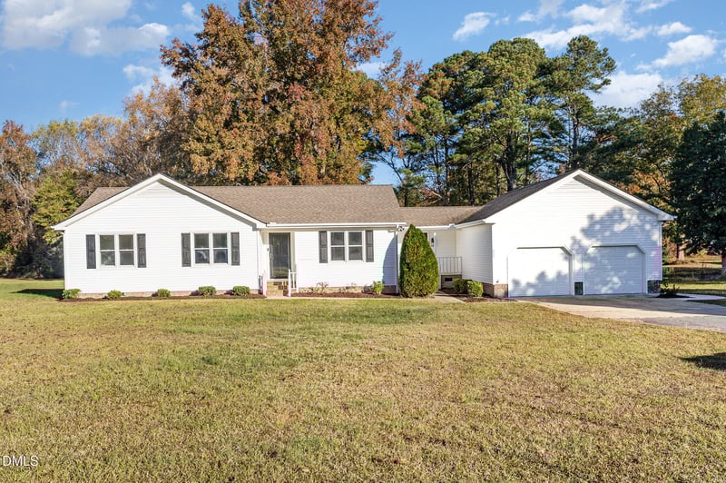 2600 Jack Rd, Clayton, NC 27520