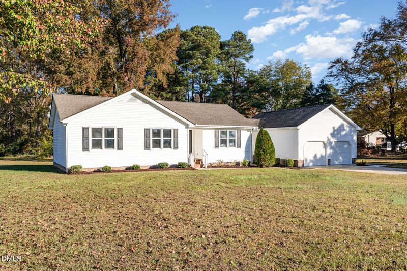 2600 Jack Rd, Clayton, NC 27520