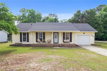 2600 Quail Forest Dr, Fayetteville, NC 28306