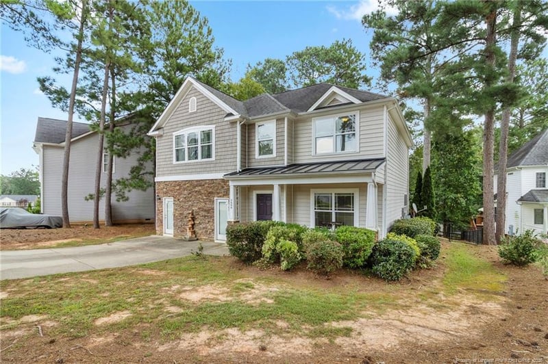 2600 Taton Ct, Sanford, NC 27330