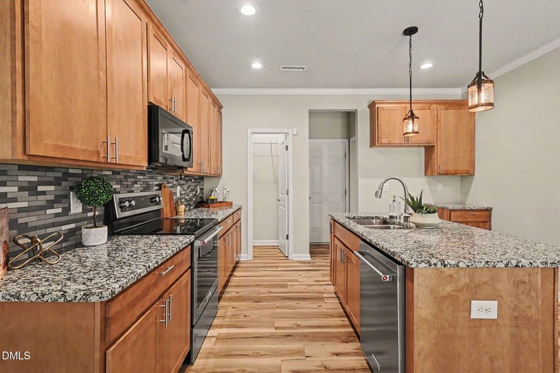 2601 Ashe St, Durham, NC 27703