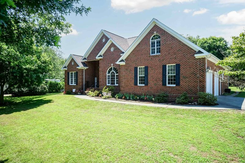 2601 Trifle Ln, Wake Forest, NC 27587