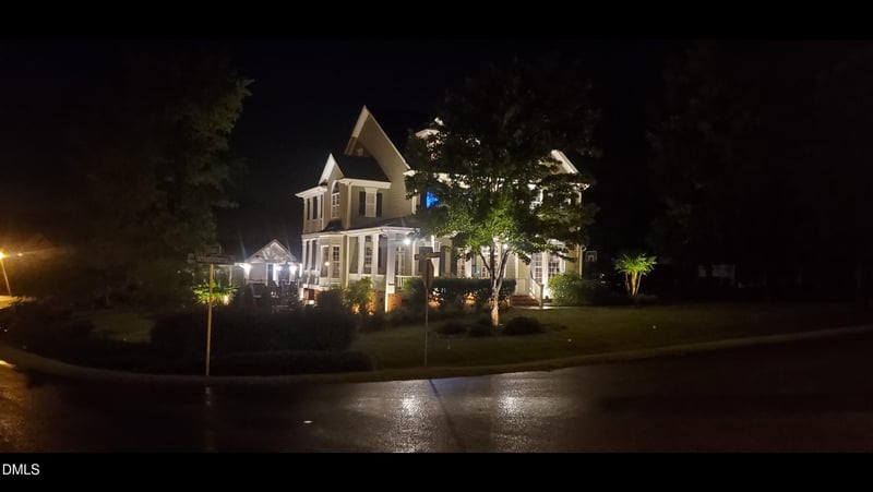 2601 Whistleberry Ct, Apex, NC 27539