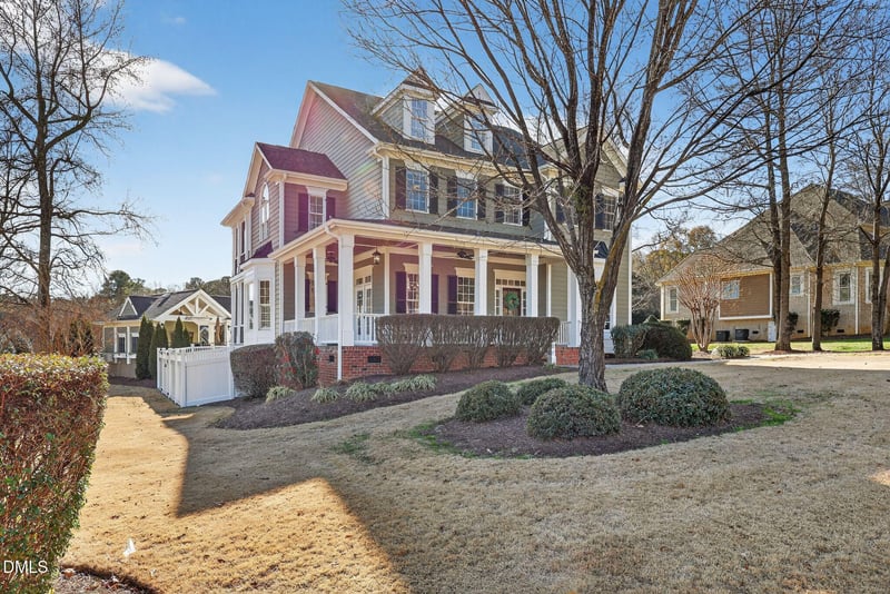 2601 Whistleberry Ct, Apex, NC 27539