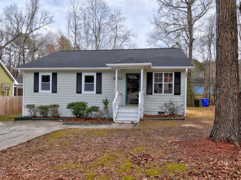 2602 Dearborn Dr, Durham, NC 27704