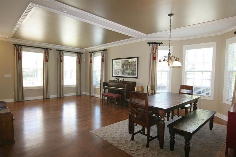 2603 Royal Forrest Dr, Raleigh, NC 27614