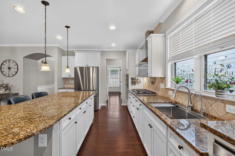2604 Bloomsbury Manor Dr, Durham, NC 27703