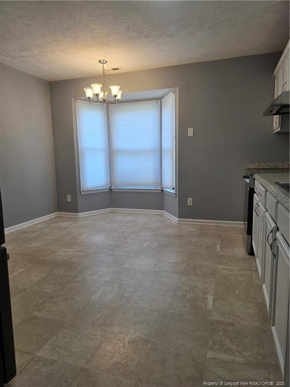 2604 Burke Ln, Fayetteville, NC 28306