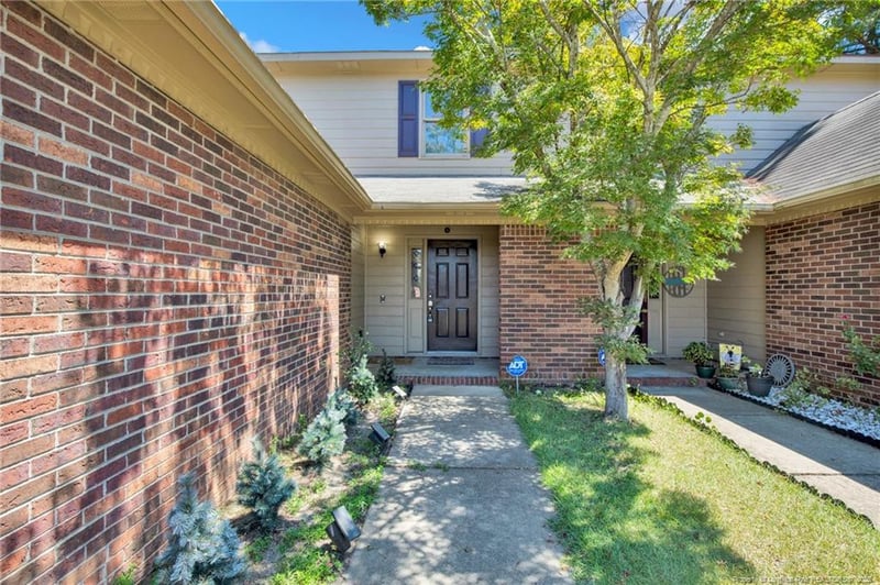 2604 Burke Ln, Fayetteville, NC 28306