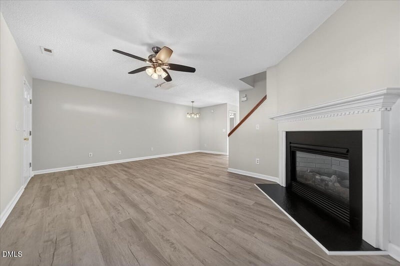 2604 Dwight Pl, Raleigh, NC 27610