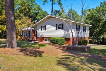 2604 Huntington Rd, Fayetteville, NC 28303