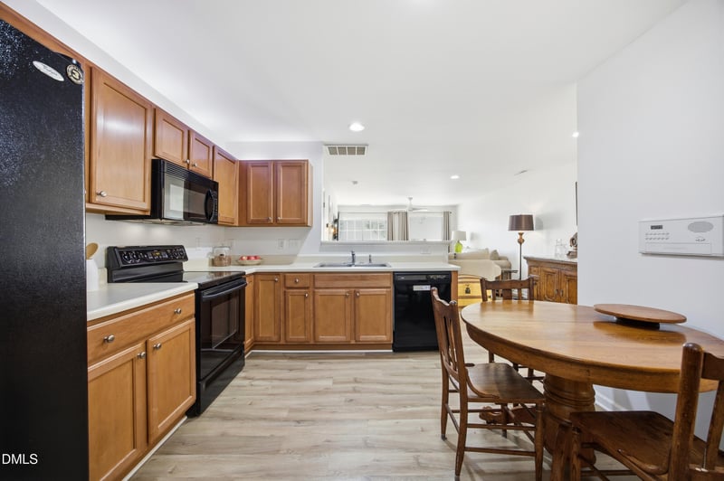 2604 Vega Ct, Raleigh, NC 27614