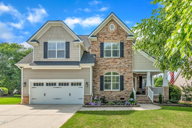 2605 Bloomsberry Ridge Dr, Fuquay Varina, NC 27526