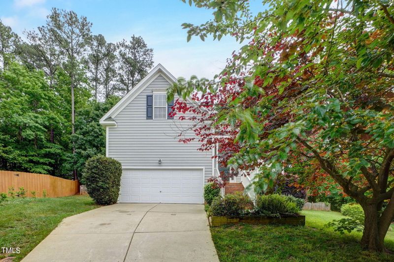 2605 Buck Spring Ct, Raleigh, NC 27603