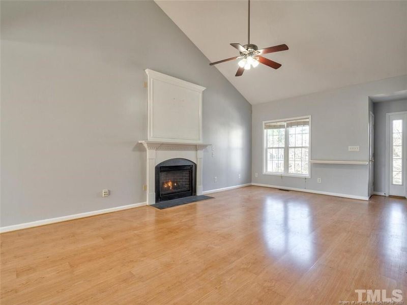 2605 Buckspring Ct, Raleigh, NC 27603