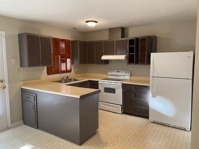 2605 Courier Ct, Raleigh, NC 27603