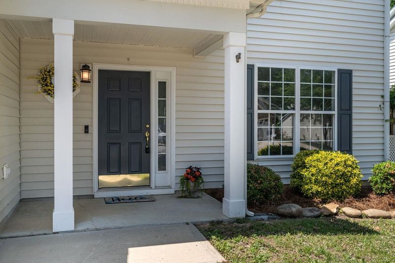 2605 Dality Dr, Raleigh, NC 27604