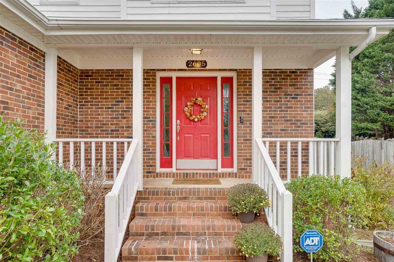 2605 Denbigh Ct, Raleigh, NC 27604