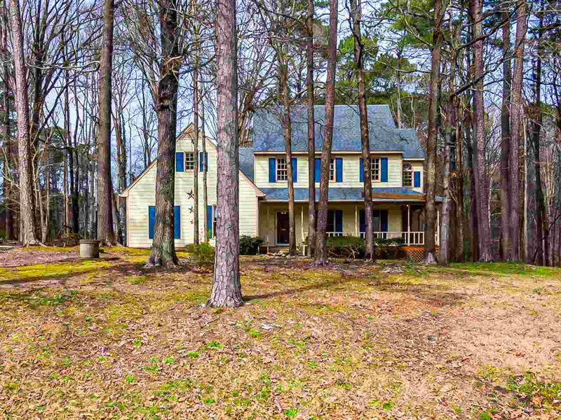 2605 Huntsman Trl, Zebulon, NC 27597
