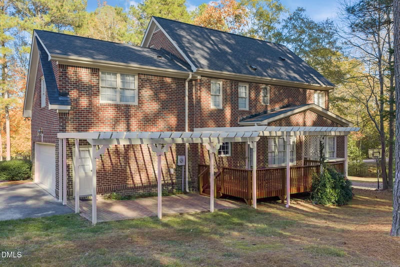 2605 Lizei St, Raleigh, NC 27616